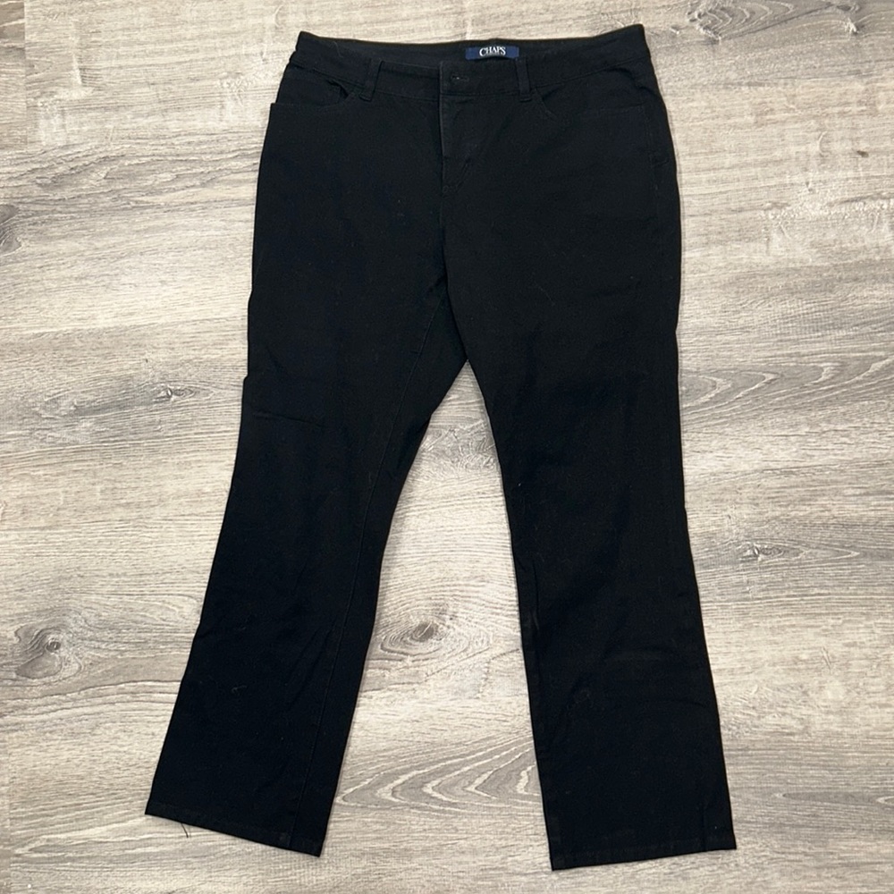 Women’s chaps petite size 10 P black jeans like new condition